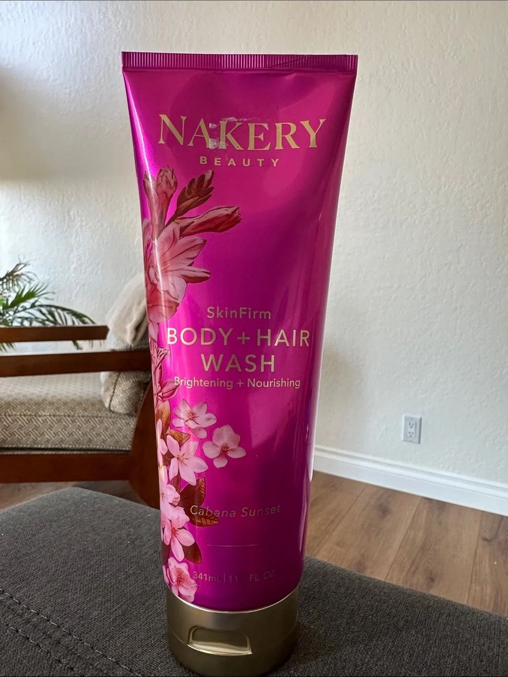 🆕 Nakery Beauty Cabana Sunset SkinFirm Body & Hair Wash